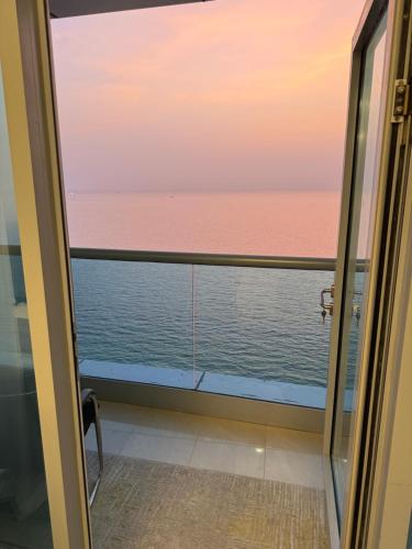 Sunset Beach View Holiday Homes Sunset Beach View Holiday Homes