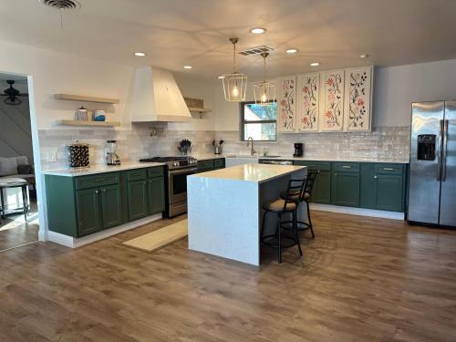 Dream House in the heart of Dallas, Tx in Farmers Branch, USA