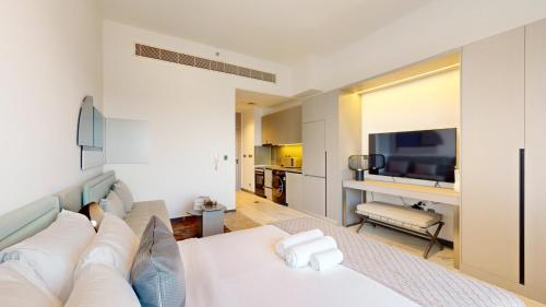 Vacationer Holiday Homes I Bright Studio Apartment in Meydan I Mag Eye 910, Дубай (фото 4)
