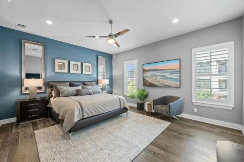 Luxe Townhome 4bd 5ba Elevator 1 mile from DT in Austin, USA