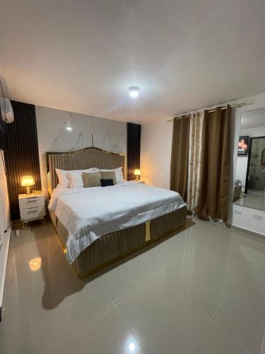 Apartamento con terraza y jacuzzi privado in Villa Mella