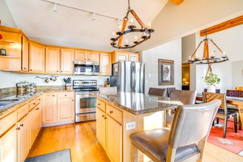 Luxury Fairplay Home with Deck Grill and Mtn Views! - image 12