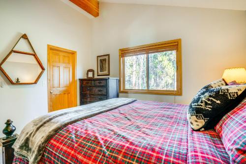 Luxury Fairplay Home with Deck Grill and Mtn Views! - image 10