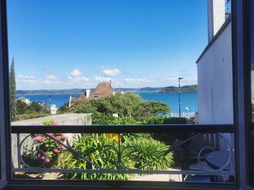 Ti Laouen - maison cocooning vue mer in Locquirec ciems