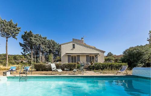 5 Bedroom Cozy Home In Laurens gîte à louer Laurens