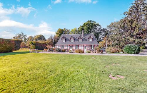 Exterior view, Lovely Home In Foulbec With Wifi in Saint-Maclou