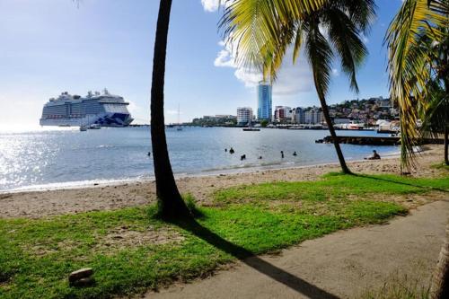 Цікаві місця поруч, Studio Cœur de Ville Lamartine A in Fort-de-France