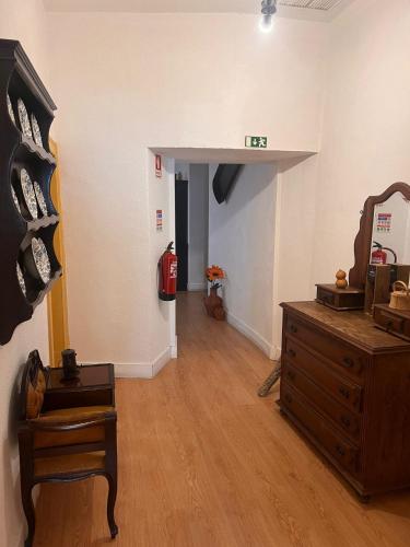 Avis Guesthouse - image 7