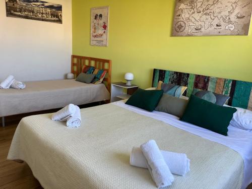 Triple Room with Private Bathroom image 10