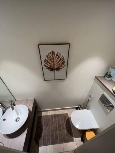 Modern Apartment In Ayla near สนามบินอะกาบา (สนามบินนานาชาติคิงฮัสเซ็น)