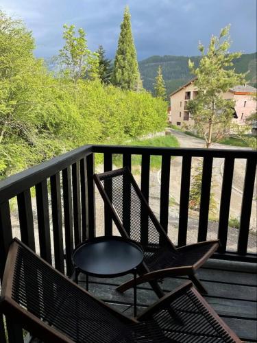 FRGK "SKI Auron 4 BDR View, Terrace, Wifi HIGH SPEED" in Saint-Étienne-de-Tinée