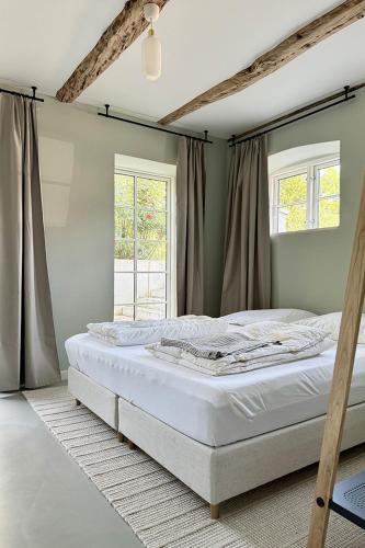 Gesamtes Historisches Kapitanshaus in Strukkamphuk