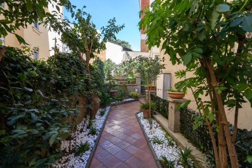 Roma centro pochi minuti - Appartamento con giardino privato, Rome (photo 2)