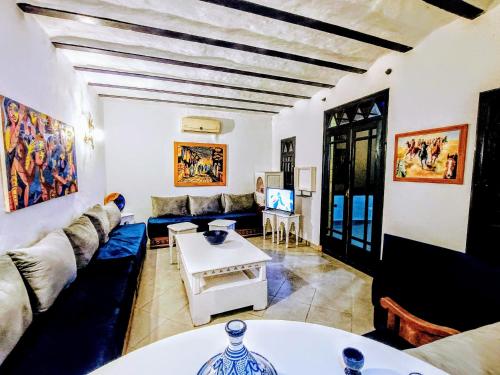 65 triplex vue sûr mer avec trois piscines Pour familles seulement célibataire non accessible 65 triplex vue sûr mer avec trois piscines Pour familles seulement célibataire non accessible