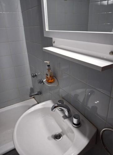 One-Bedroom Apartment image 3