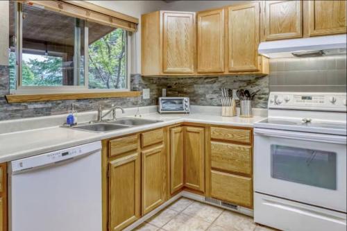302 Talisman Dr., #40 in Pagosa Springs, USA