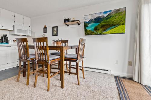 ML372 Great Mountain Views Close To Trails And Village