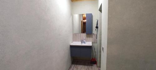 Resid Afrem, Vǝndam (zdjęcie 9)