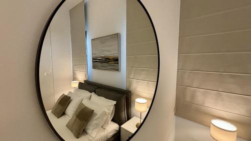 Oxford House Apt by TrulyCyprus - image 4