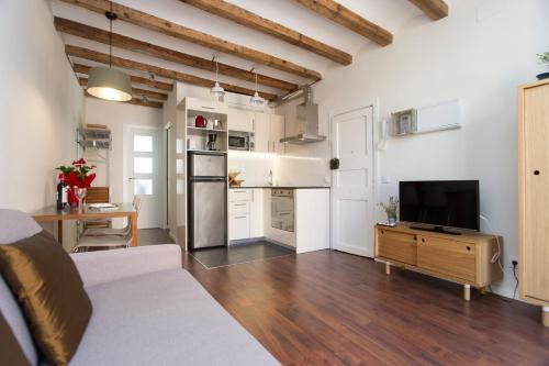 Apartment with Balcony image 8