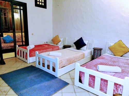 65 triplex vue sûr mer avec trois piscines Pour familles seulement célibataire non accessible 65 triplex vue sûr mer avec trois piscines Pour familles seulement célibataire non accessible