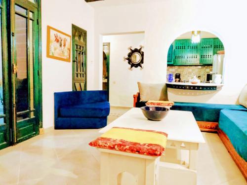 65 triplex vue sûr mer avec trois piscines Pour familles seulement célibataire non accessible 65 triplex vue sûr mer avec trois piscines Pour familles seulement célibataire non accessible