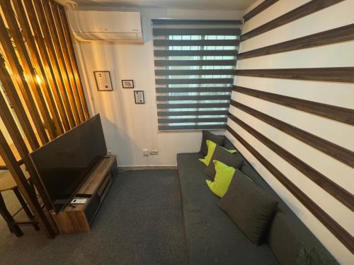 Céntrico y precioso apartamento en madrid, Madryt