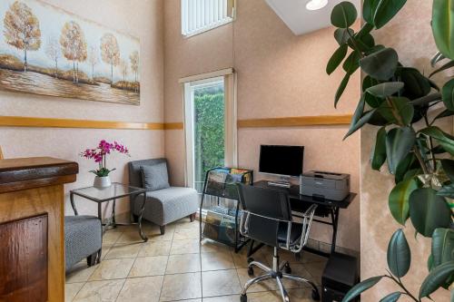Quality Inn & Suites Vancouver - image 6