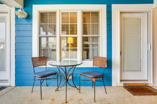 Walk to Beach Poolside Condo in Wildwood Crest! in Wildwood, USA