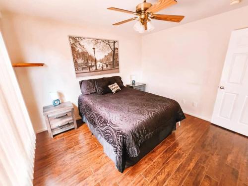 2 Masters Pet Friendly Centrally Located Game Room in Colorado Springs, USA