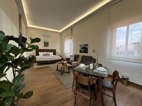 Casa Herrmann Suites Room Type - Deluxe Room