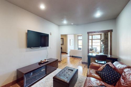 Bears Den Condo Unit 1 in Frisco, USA