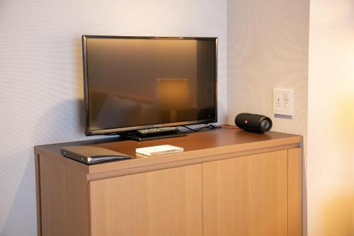 Twin Room image 7