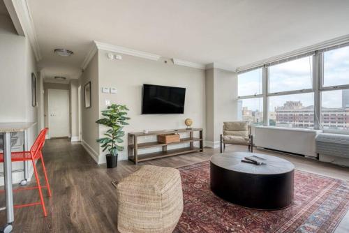 CozySuites 800 Tower 1BR with gym 20 in Louisville, USA