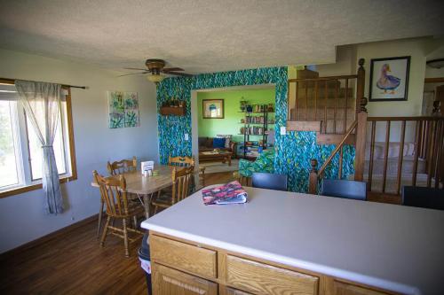 Tranquil Leelanau Farmhouse in Cedar, USA