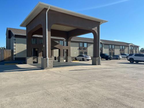 . Motel 6 Houma, LA