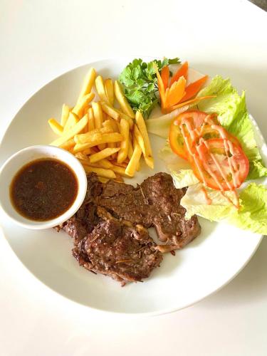 603739054 Island Sunset Hotel - Đảo Phú Quý