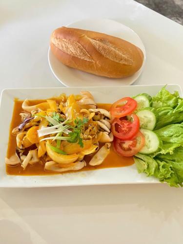 603739062 Island Sunset Hotel - Đảo Phú Quý