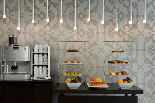 Holiday Inn Eindhoven Centre an IHG Hotel