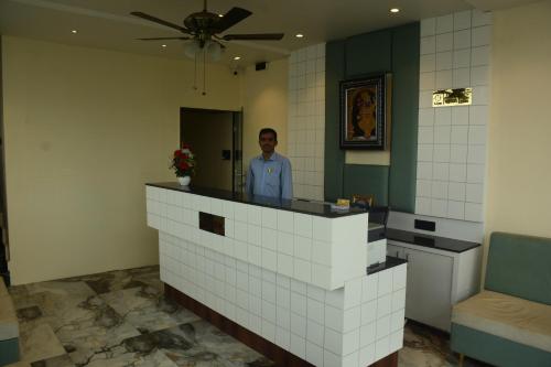 Hotel Laxmi Niwas in Pithampur