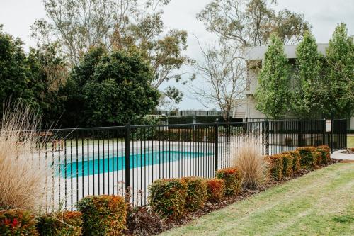 . Nagambie Waterfront Motel