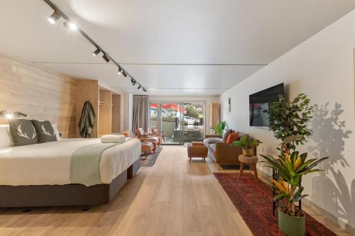 Luxurious Studio in City Centre - image 8