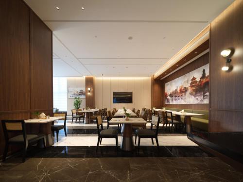 Restaurant, UrCove by Hyatt Xi'an Great Tang All Day Mal in Xian