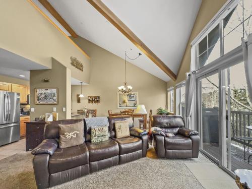 B6 Tarn Landing 1Br Loft, 3Ba condo in Frisco, USA
