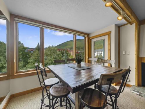 Sh404 Summit House Condo - image 10