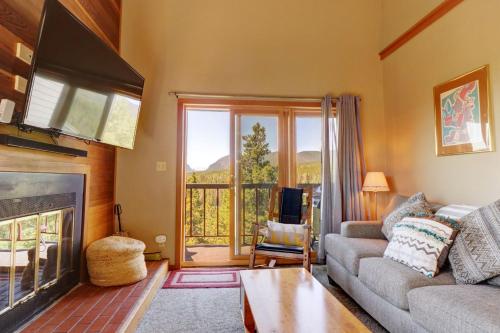 50 Snowscape 2BrLoft 3Ba condo in Silverthorne, USA