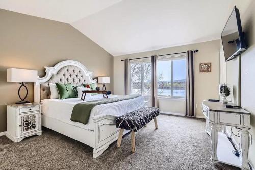 152 Ponds on the Blue River home in Silverthorne