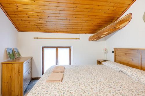 8 Posti letto con Wifi Free, Netflix vicino al Lago di tenno