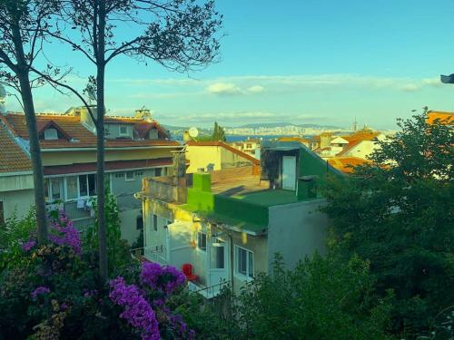 สภาพแวดล้อมโดยรอบ, Paradise Garden on the Island in เฮย์เบเลียดา