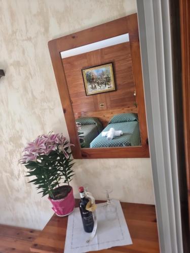 2 twin beds, 1 sofa bed